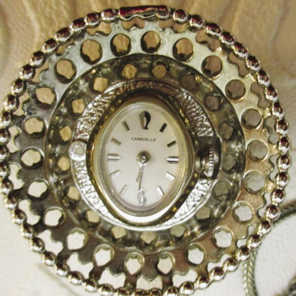 Vintage CARAVELLE BULOVA Watch Necklace: Whiting & Davis Cameo Pendant Watch - Picture 10 of 14